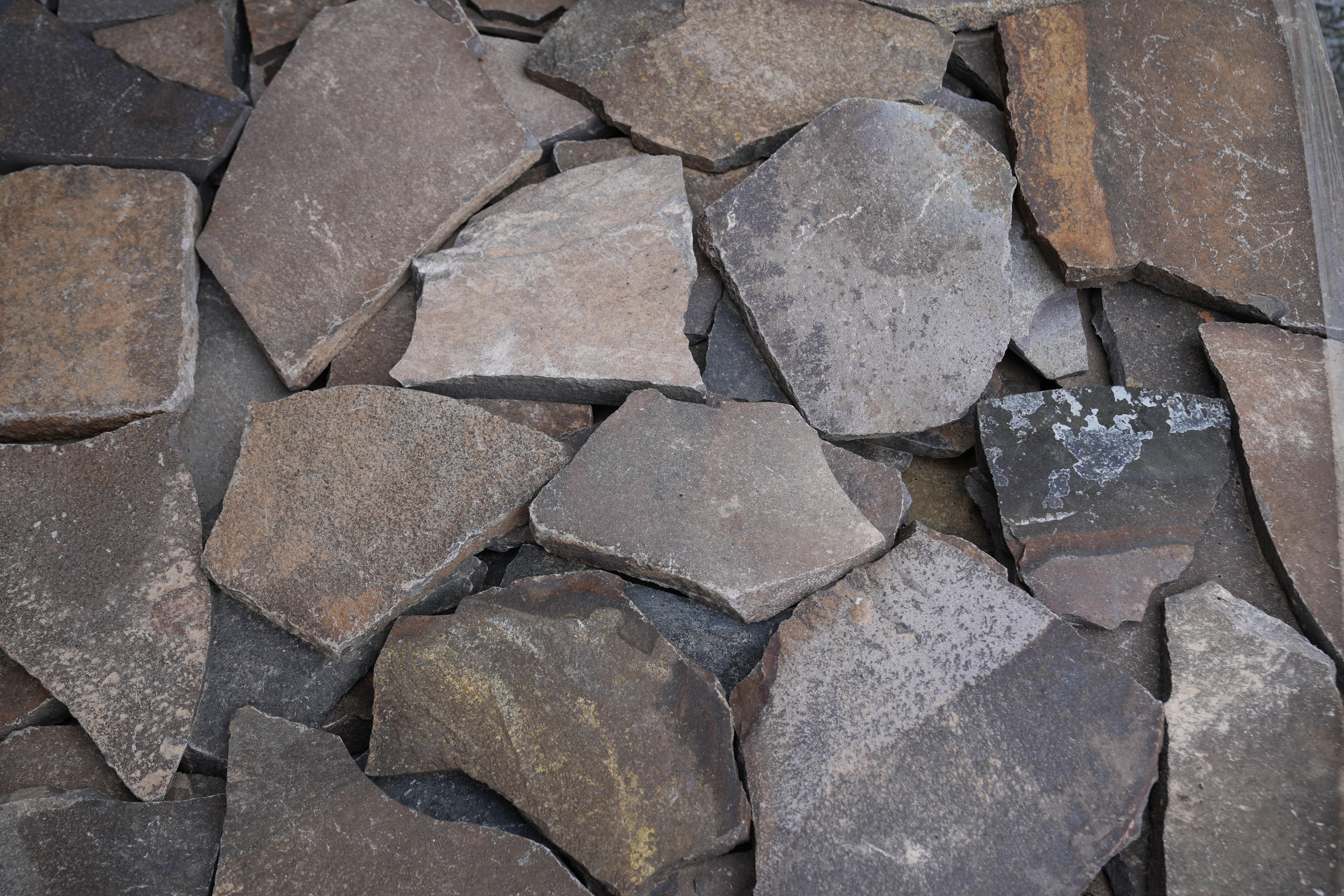 Андезіт тонко-колотий