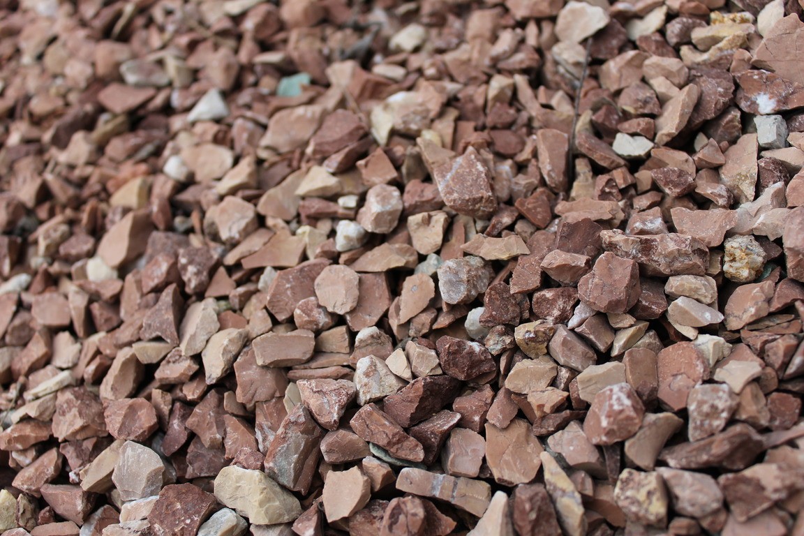 Крошка мраморная светло-красная