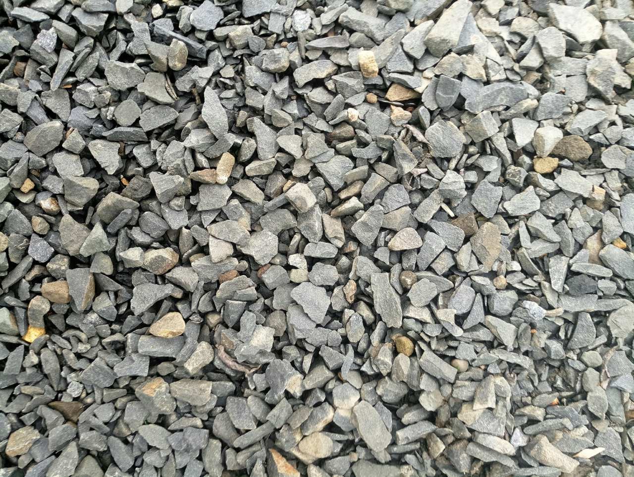 Крошка базальтовая черная