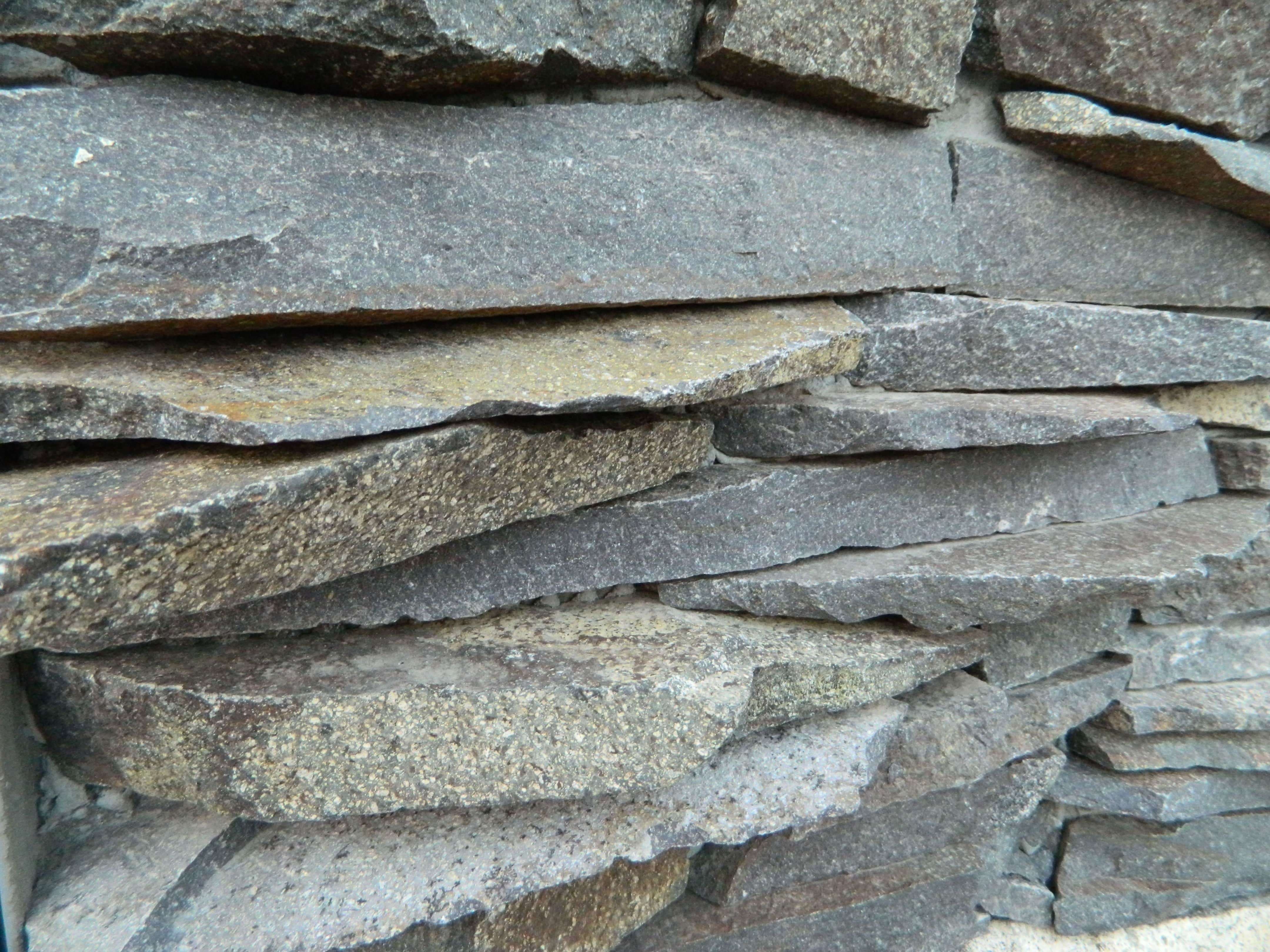 Торець з андезиту