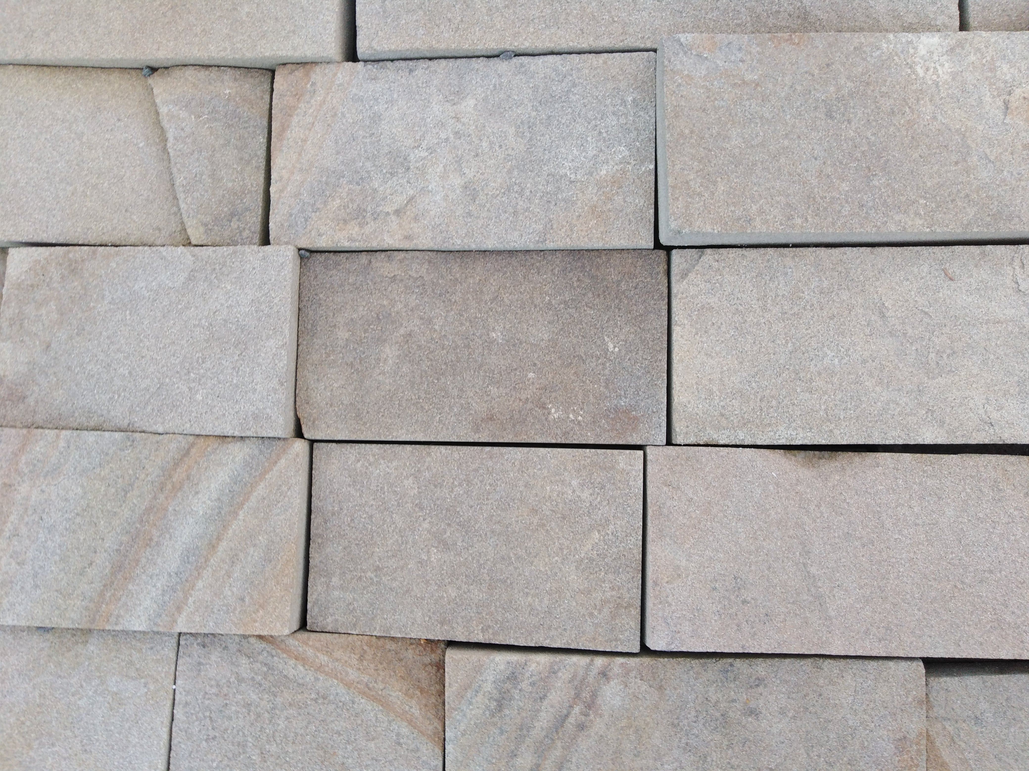 Плитка з пісковика (9 см)