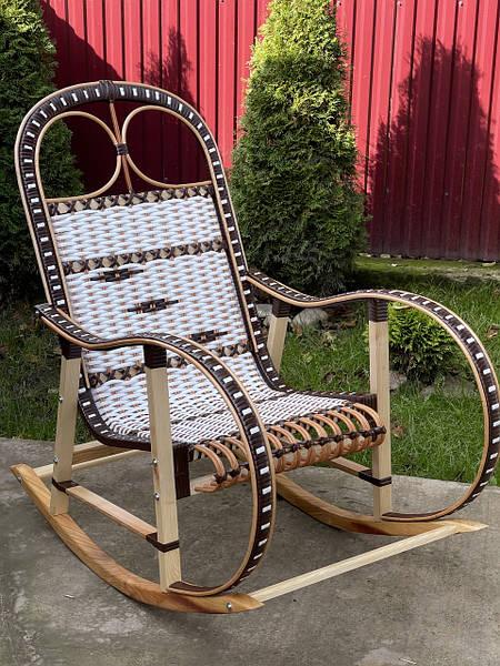 Крісло-гойдалка