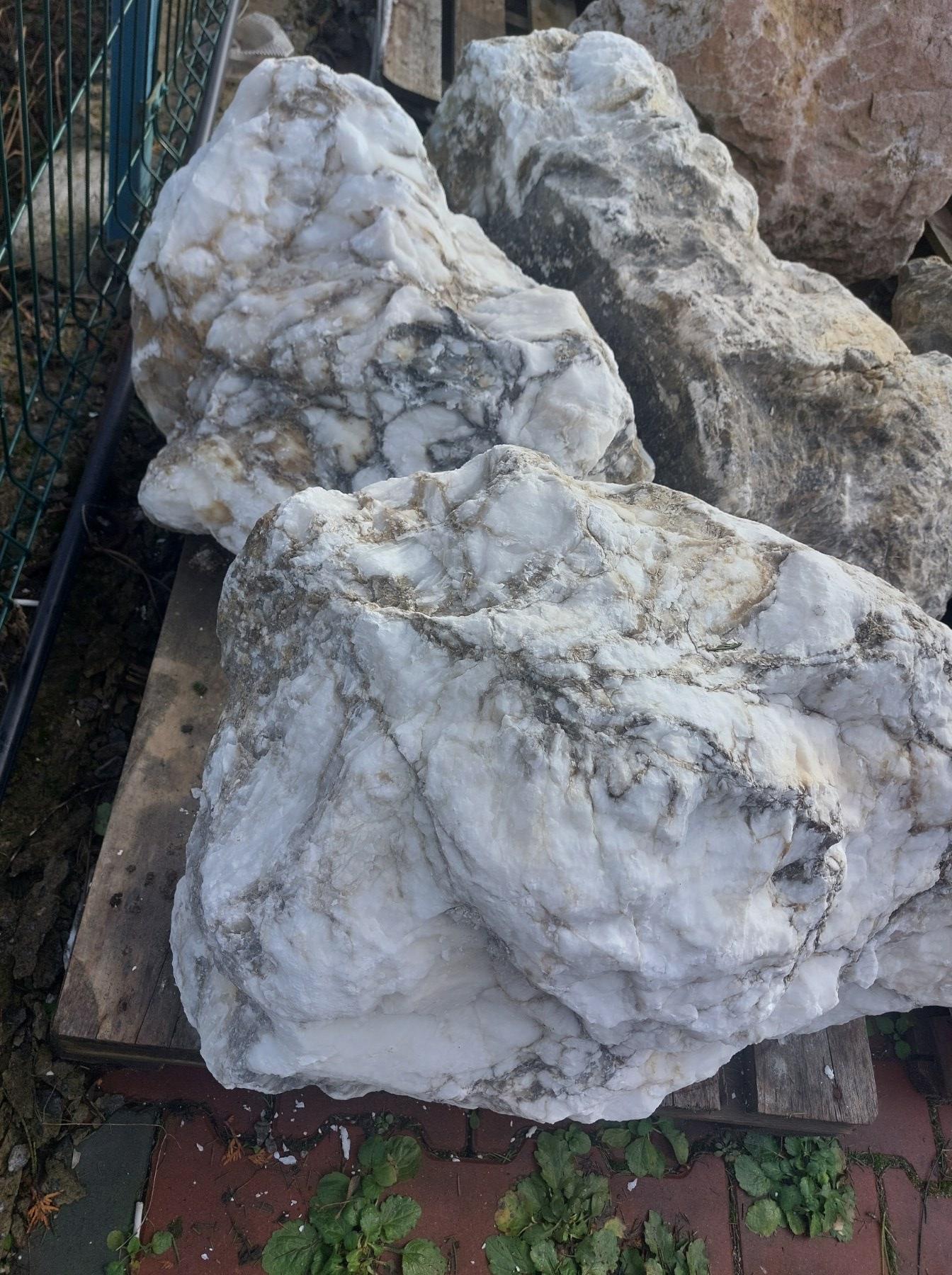 Мармур молодий білий