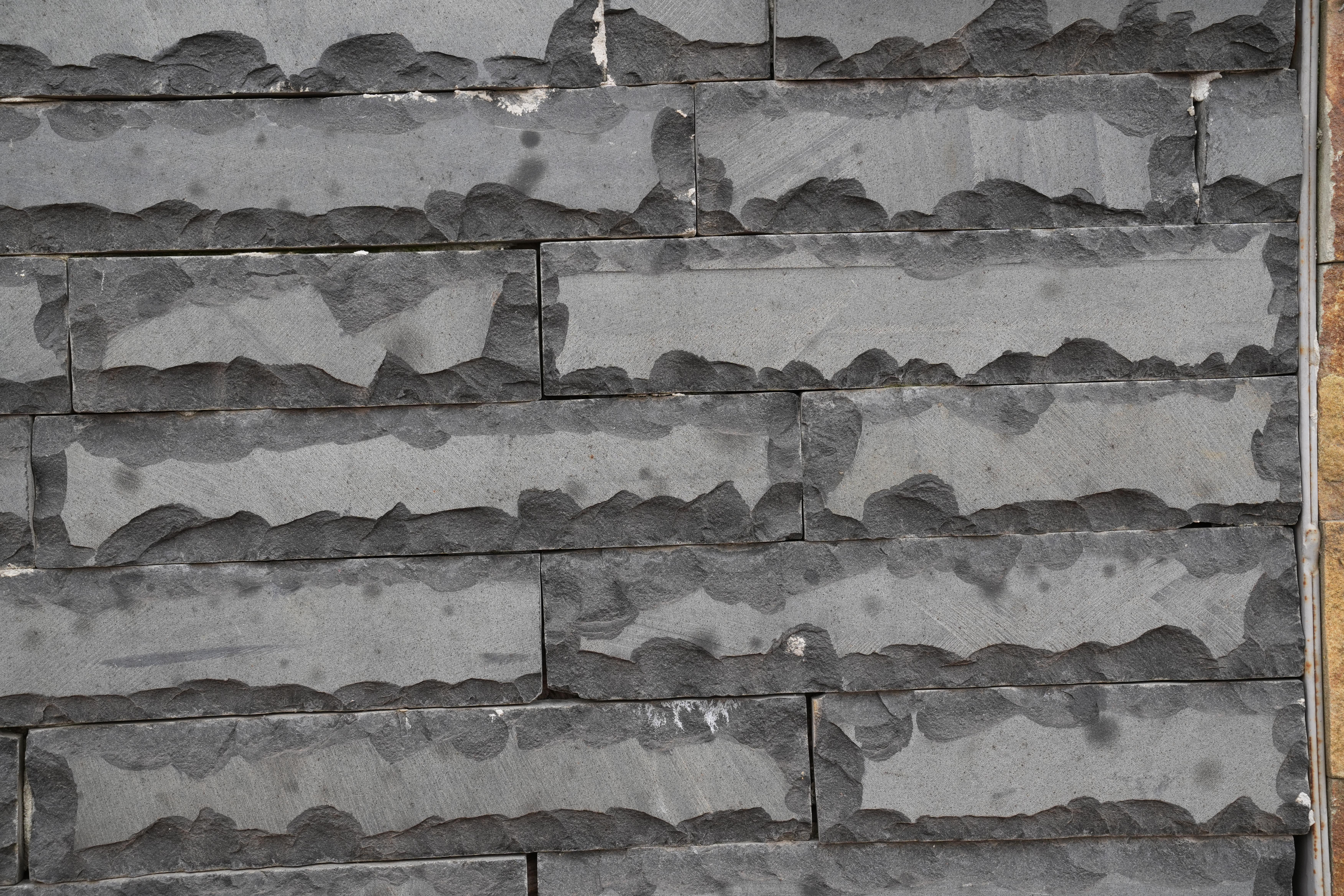 Плитка базальт сколота