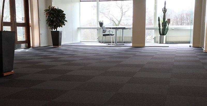 Килимова плитка Betap Larix