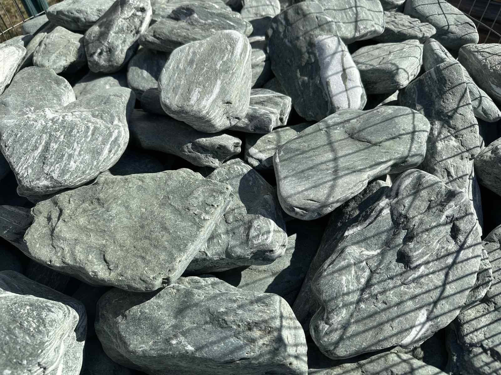 Валун Зелений Ангел 