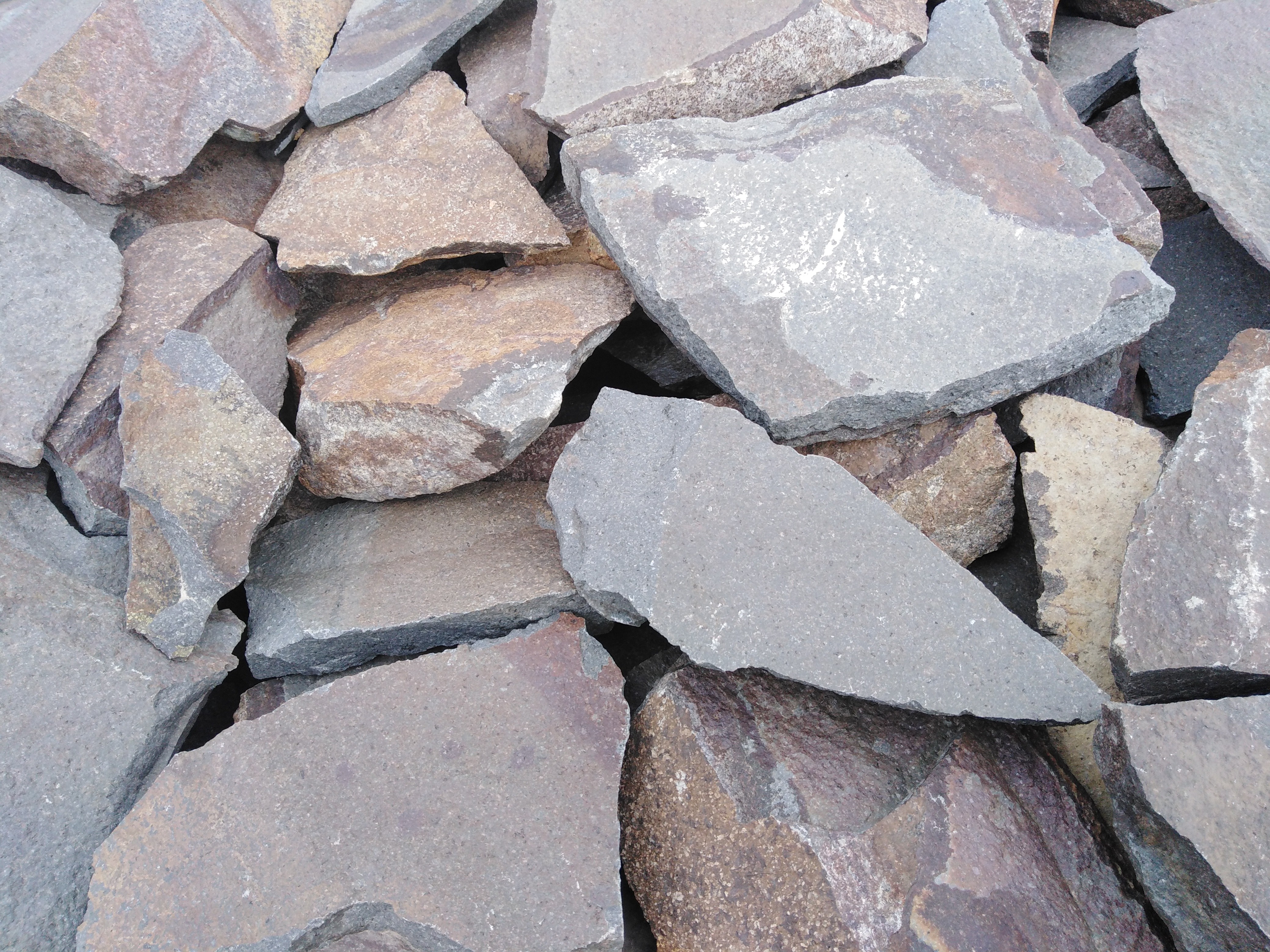 Андезит сірий фактурний