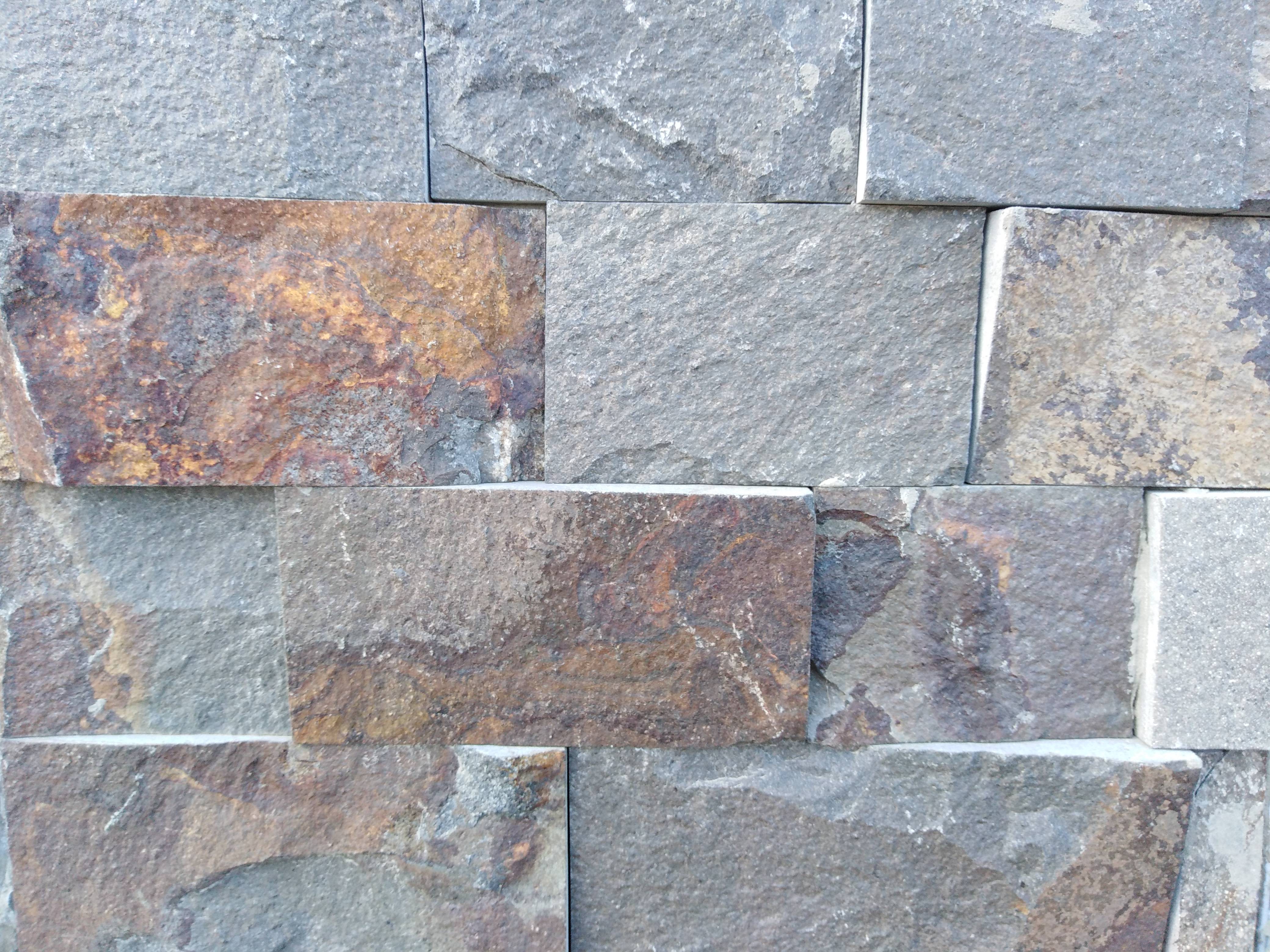 Плитка з андезиту сіро-коричнева (10 см)